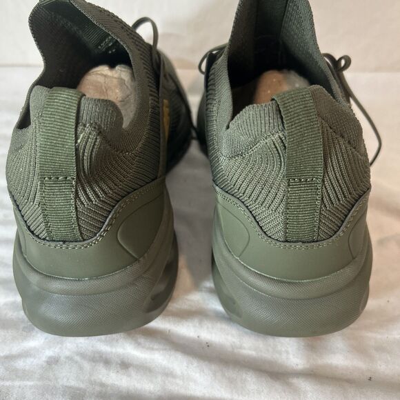 Womens Slip On Walking Shoes Gym Sneakers 10.5 Army Green - Picture 12 of 12